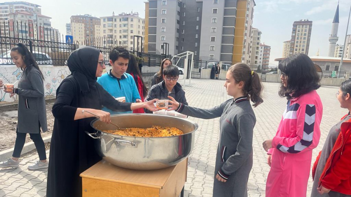 Geleneksel Pilav Günü Etkinliğimizi Gerçekleştirdik